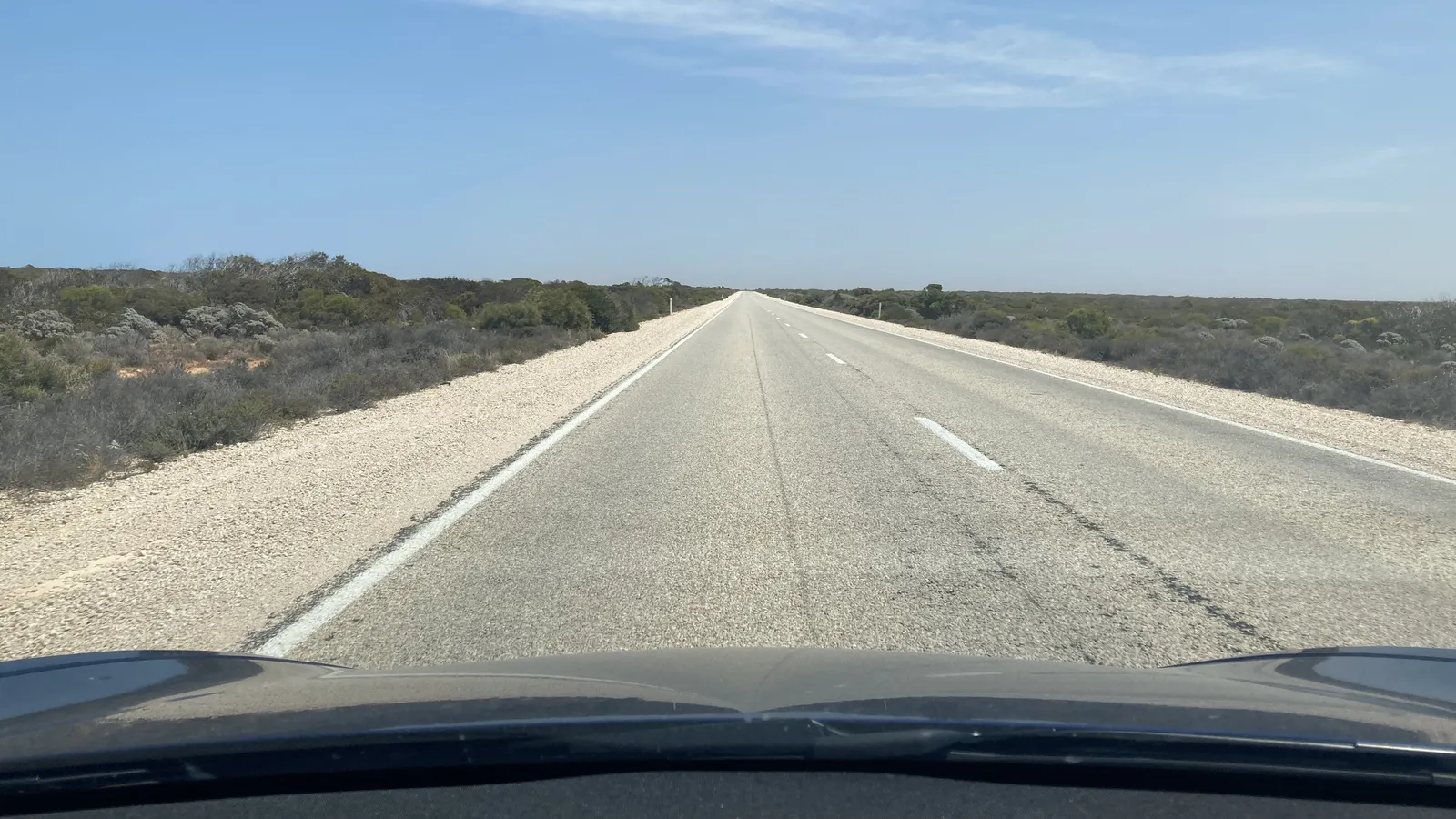 Eyre Highway across the Nullarbor Plain